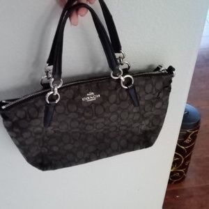 Coach vintage zip closure distressed purse